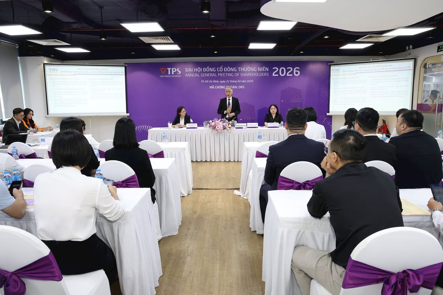 Đại hội đồng cổ đông Chứng khoán Tiên Phong: Mục tiêu 3 năm lọt Top 10 CTCK và công bố Tổng Giám đốc mới