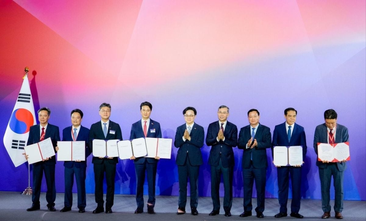 Nghệ An launches Quỳnh Lập LNG power plant project with investment of 59.372 billion dong