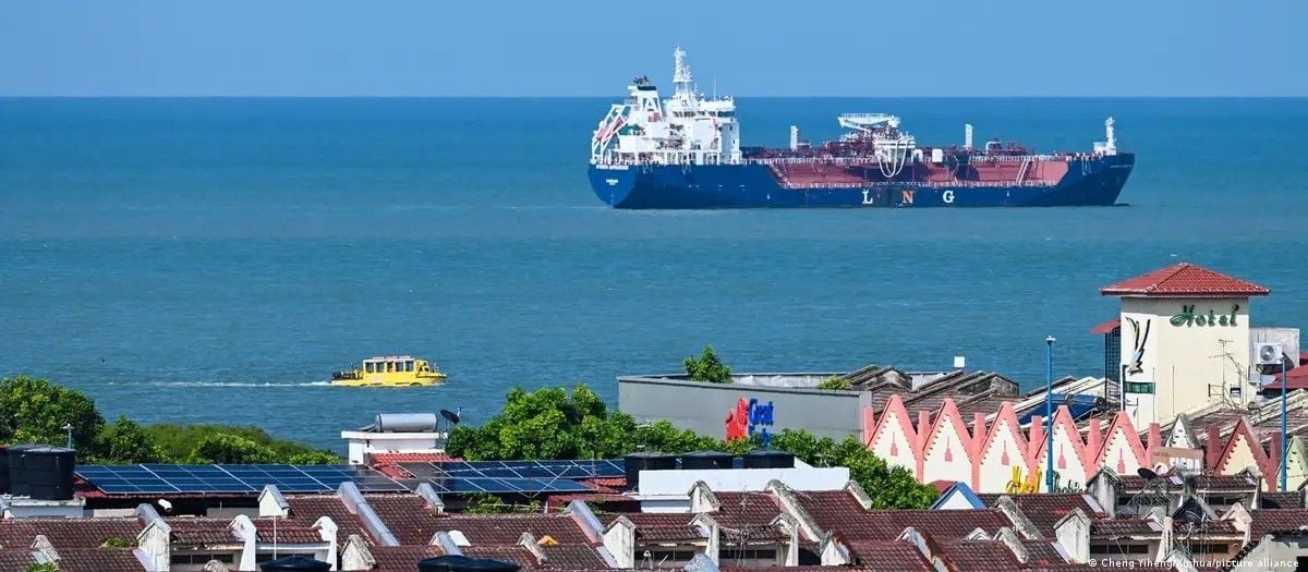 Các yết hầu hàng hải trở thành công cụ địa chính trị