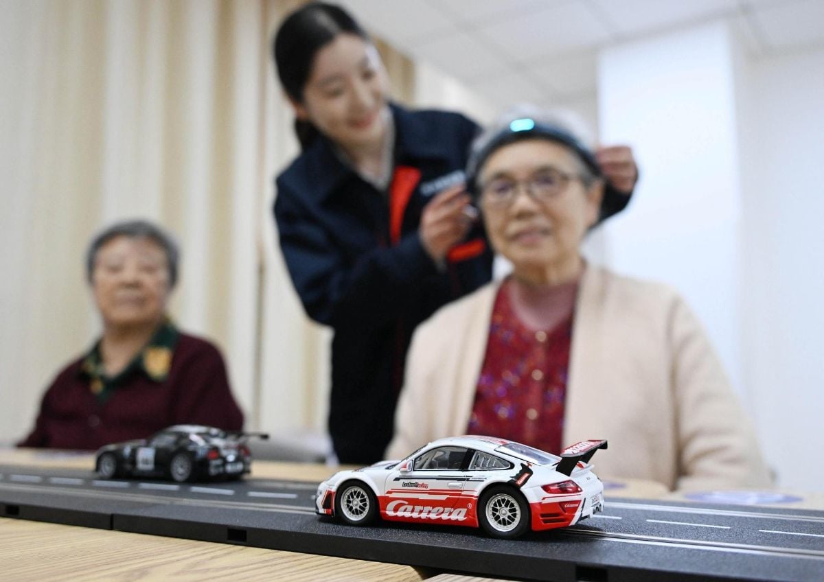 AI-assisted elderly care addresses dementia risk amid rapid aging in Korea