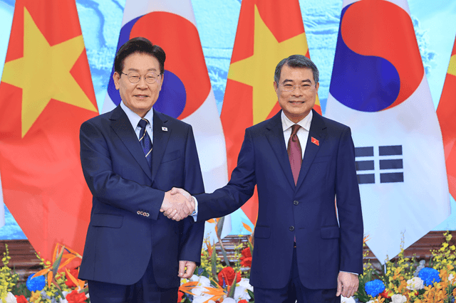 South Korea seeks participation in Vietnam's nuclear power and high-speed rail projects