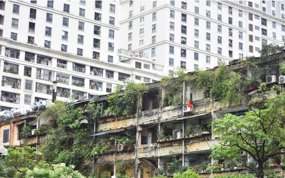 Hanoi lays out plan to renovate old apartment blocks with a 2027 timeline