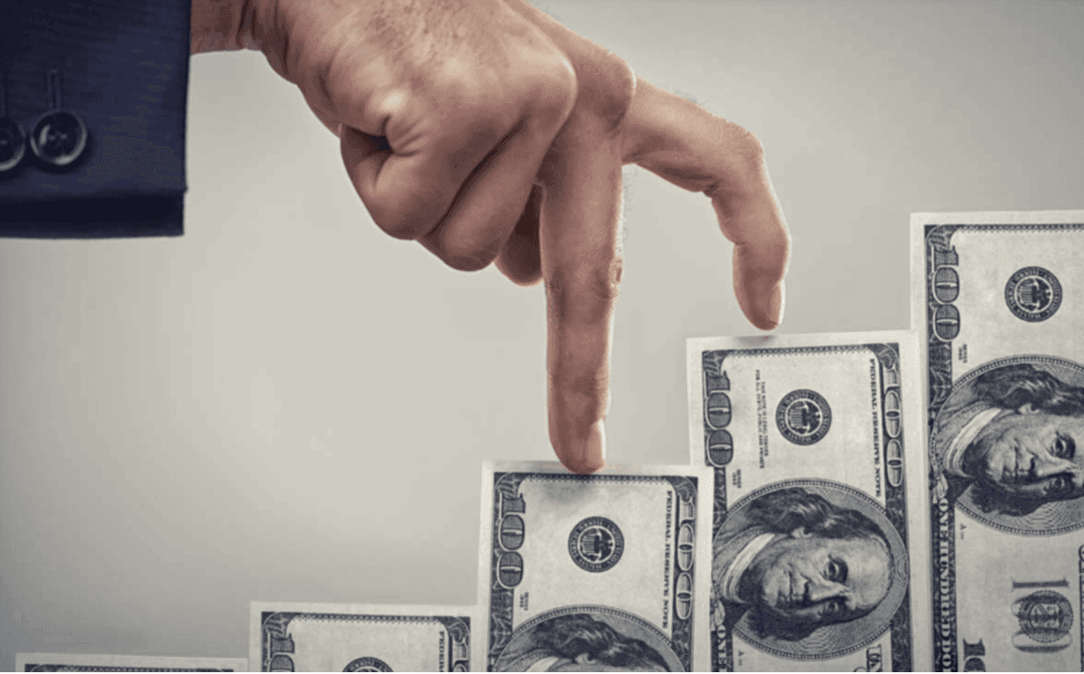 Vietnam ETF funds see continued net outflows amid persistent withdrawals