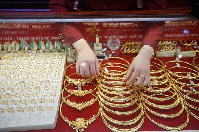 SJC gold bars and 4-digit rings hold steady after four-session decline