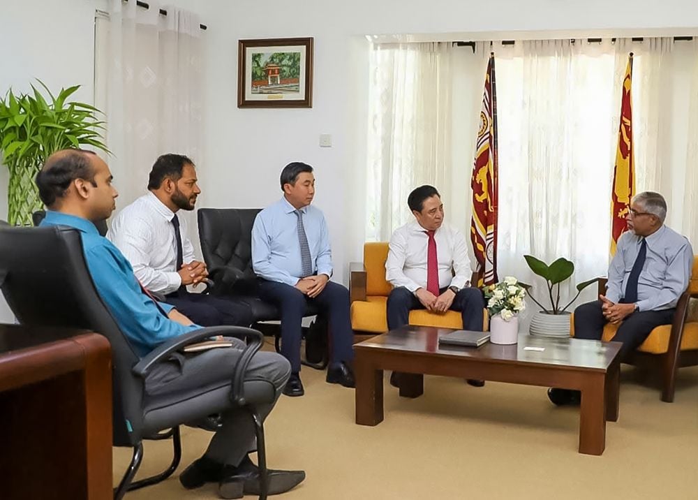 Huế thúc đẩy hợp tác văn hóa và du lịch tâm linh với tỉnh Miền Trung Sri Lanka.