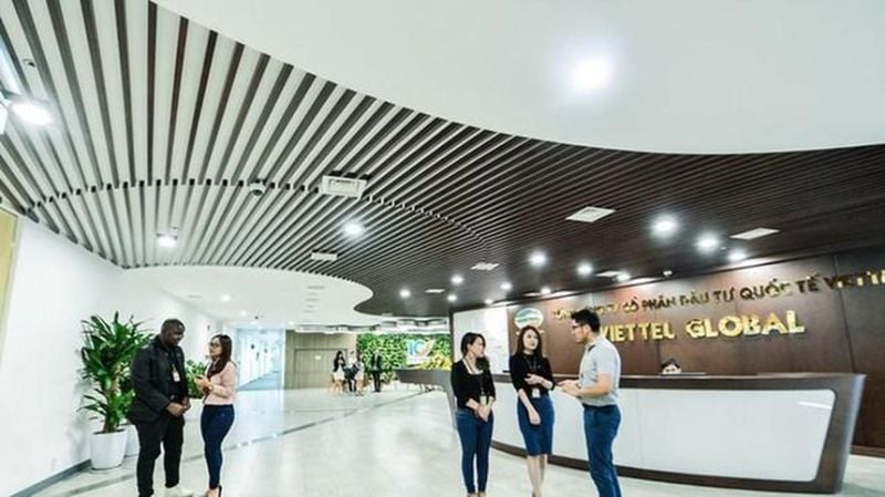 Đối mặt với câu hỏi về tính minh bạch nhiều năm, cổ phiếu VGI của Viettel Global bị duy trì diện cảnh báo trên UPCoM bất chấp kết quả kinh doanh 2025 khả quan