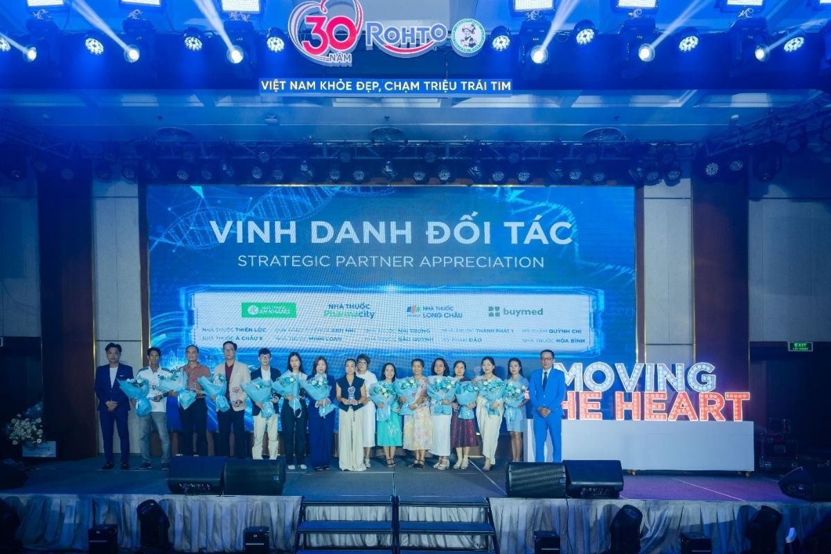 Rohto-Mentholatum Vietnam Hosts Series of Conferences with Strategic Partners to Mark 30th Anniversary