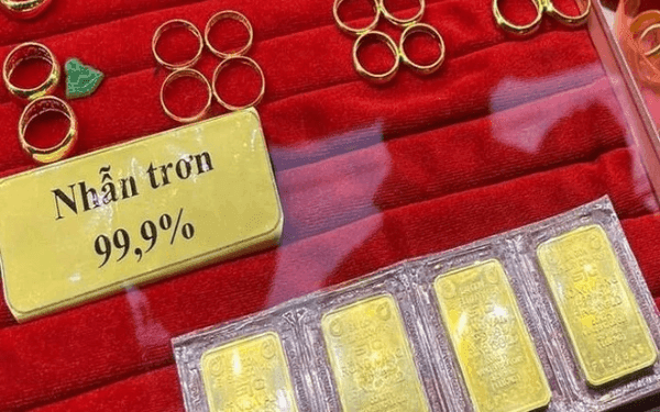 Gold bars and jewelry prices fall again as police investigate Bao Tin Minh Chau system