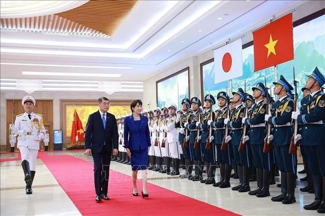 Prime Minister Le Minh Hung presides over welcoming ceremony for Japanese Prime Minister Takaichi Sanae