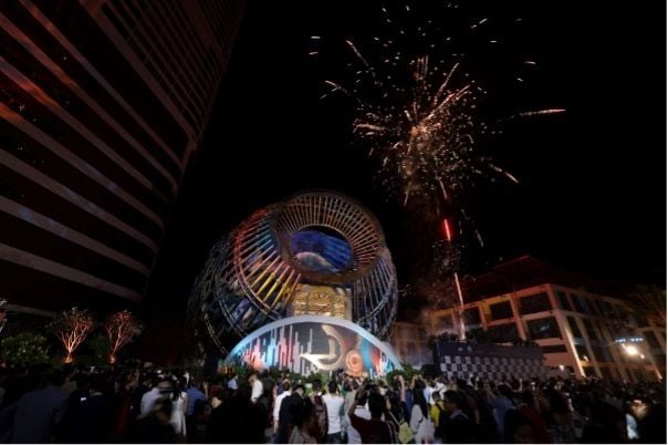 Vega City and the Integrated Experience Destination Model