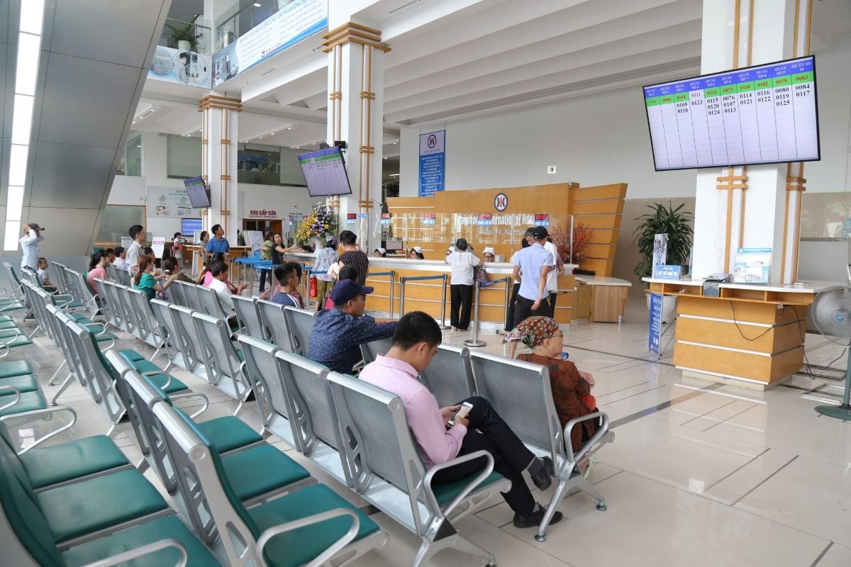 Ministry of Health proposes penalties up to VND 30 million for disseminating misleading health information online