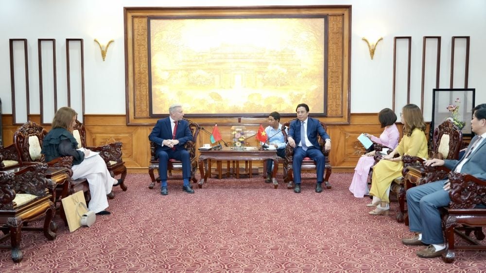 Hue promotes multi-sector cooperation with Belarus partners