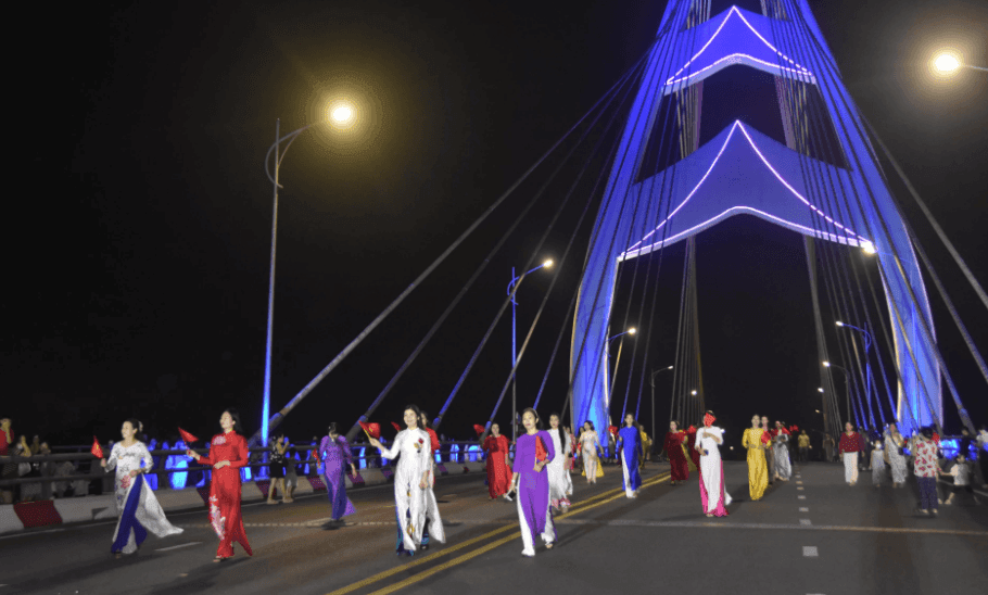 Quảng Trị opens eight-day summer tourism festival with a series of events