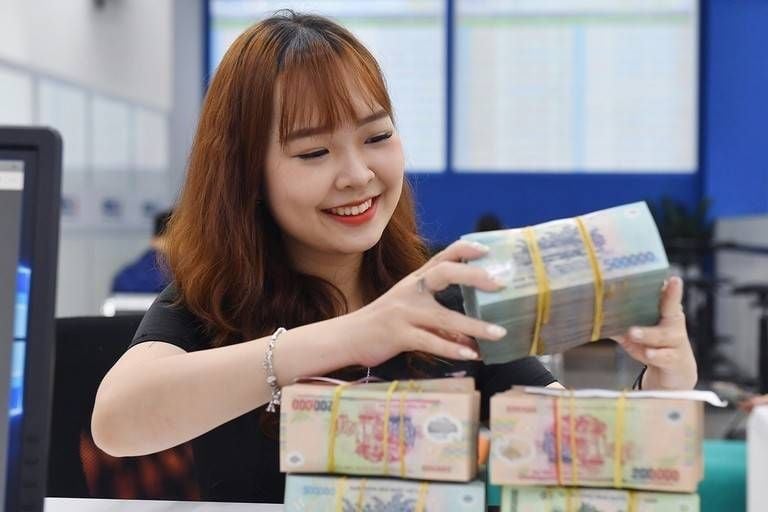 Lãi suất ngày 19-5: Một ngân hàng lớn tiếp tục điều chỉnh giảm