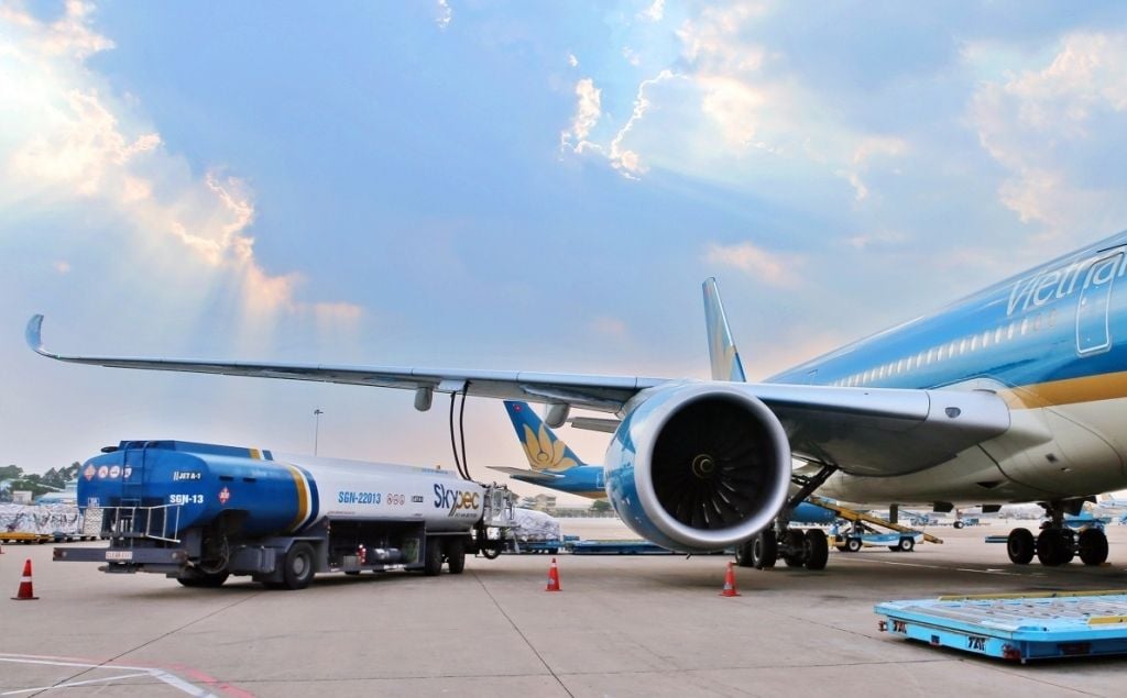 Vietnam's Civil Aviation Authority requests China to maintain a stable aviation fuel supply for Vietnam amid Middle East conflict