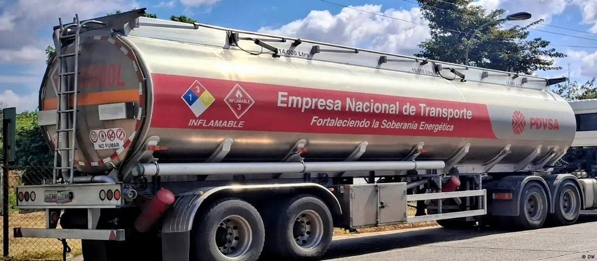 Venezuela opens oil sector to attract international investment amid interim government