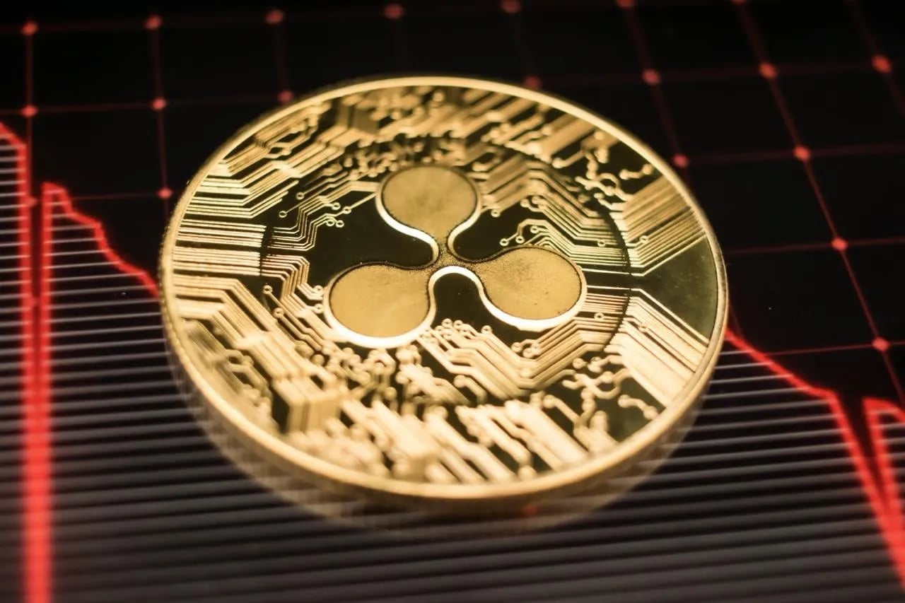 Finbold AI dự báo giảm giá XRP ngắn hạn xuống 1,37 USD trong 7 ngày tới khi giao dịch quanh mức 1,40 USD