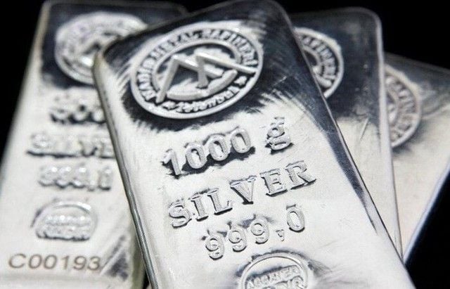 World's Largest Silver ETF SLV Extends Sell-off, Net 395 Tons Sold Over Six Sessions