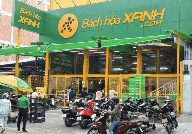 Bách Hóa Xanh CEO to consider wholesale sales to schools, restaurants, and businesses