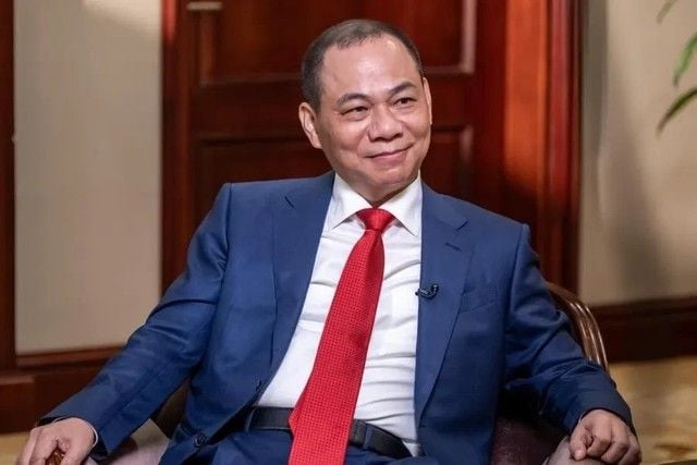 Shareholders question a 1,000-year vision; Pham Nhat Vuong cites Bình Ngô Đại Cáo at Vingroup AGM