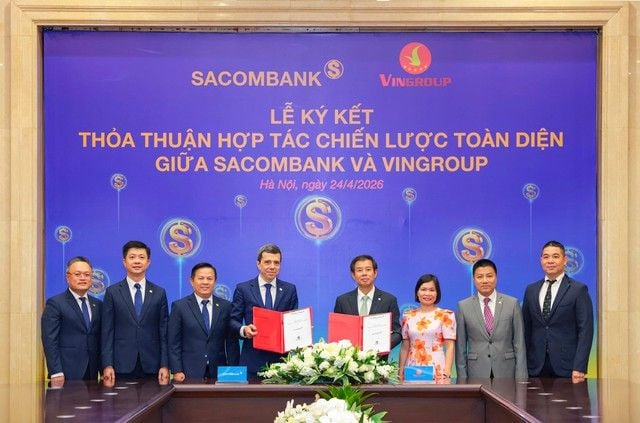 Behind the comprehensive strategic cooperation agreement between Sacombank and Vingroup