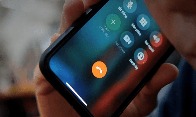 Quảng Ngãi Police warn of increasingly sophisticated caller ID spoofing scams and advise turning off the phone when a suspicious call appears to prevent financial loss