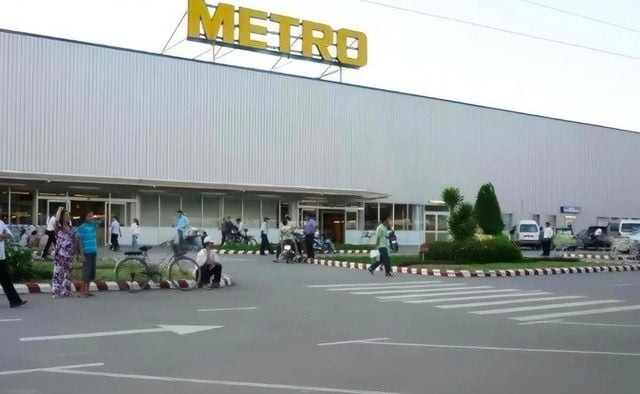 Metro Cash & Carry Vietnam legacy and MM Mega Market Vietnam's adaptation in Vietnam's evolving retail market