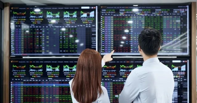 Chứng khoán Việt Nam bước vào giai đoạn nhạy cảm sau nghỉ lễ khi VN-Index tiệm cận đỉnh cũ