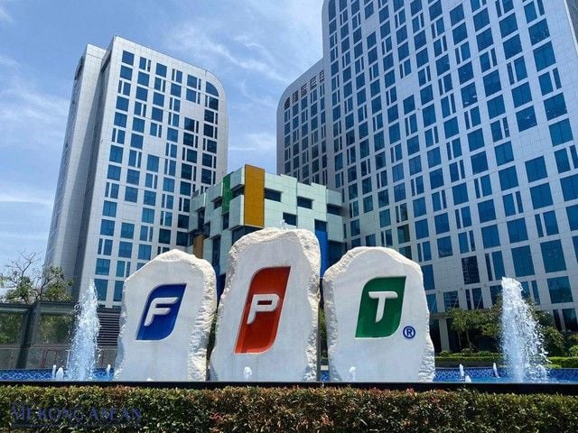 Cổ phiếu FPT giảm xuống mức thấp nhất trong vòng 27 tháng khi vốn hóa thị trường giảm hơn 40.000 tỷ đồng kể từ đầu năm
