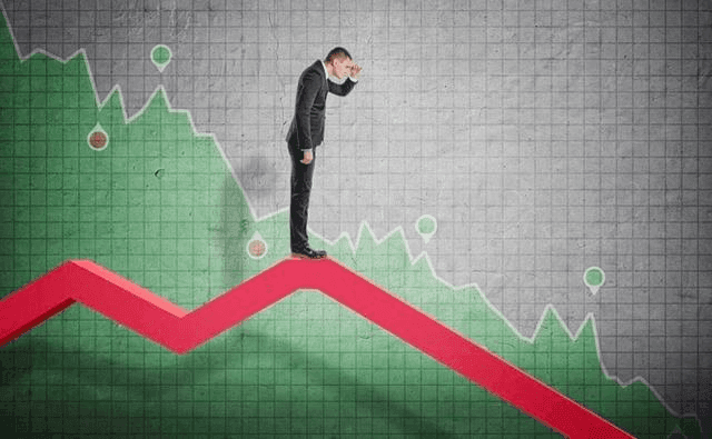 Dấu hiệu hình thành đỉnh ngắn hạn của VN-Index