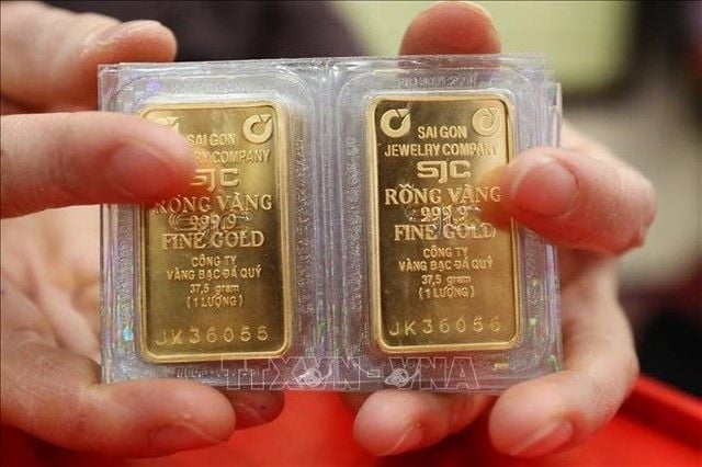 SJC gold price and plain gold ring prices as of May 11, 2026