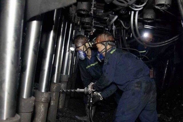 3.425 billion dong investment and significant shift by Vietnam's energy group in the first four months