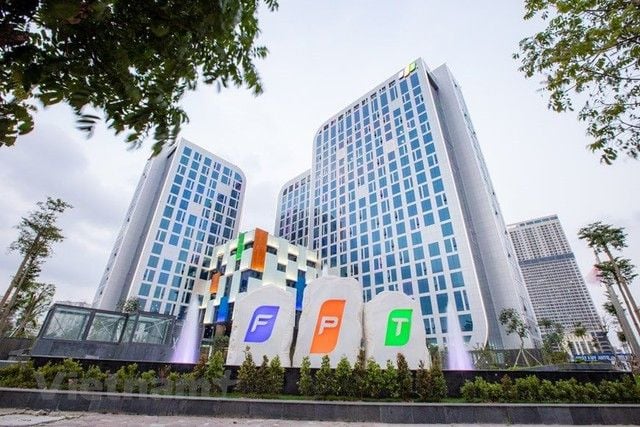 Cổ phiếu FPT rơi về đáy hai năm, giới phân tích khuyến nghị mua với kỳ vọng tăng 24%