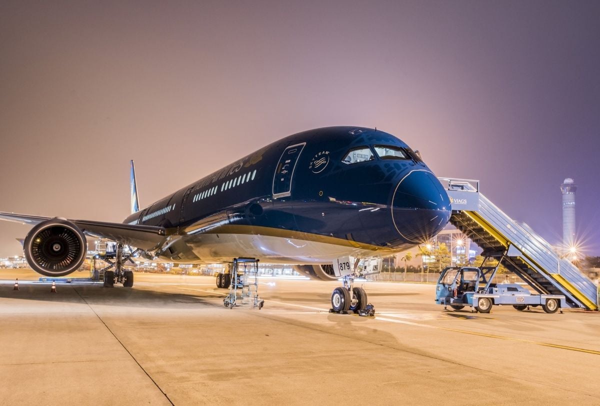 Vietnam Airlines reports consolidated Q1 2026 profit of over VND 4.5 trillion as fuel costs weigh on margins