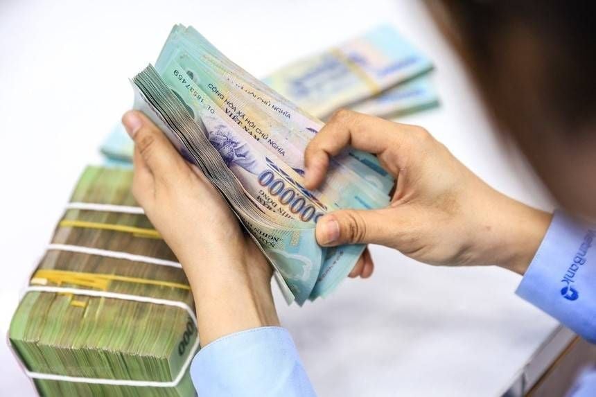 Lãi suất ngân hàng ngày 18-5 duy trì ổn định, chênh lệch rõ giữa các nhóm ngân hàng