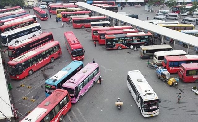 Hanoi: 66 transport firms raise interprovincial bus fares