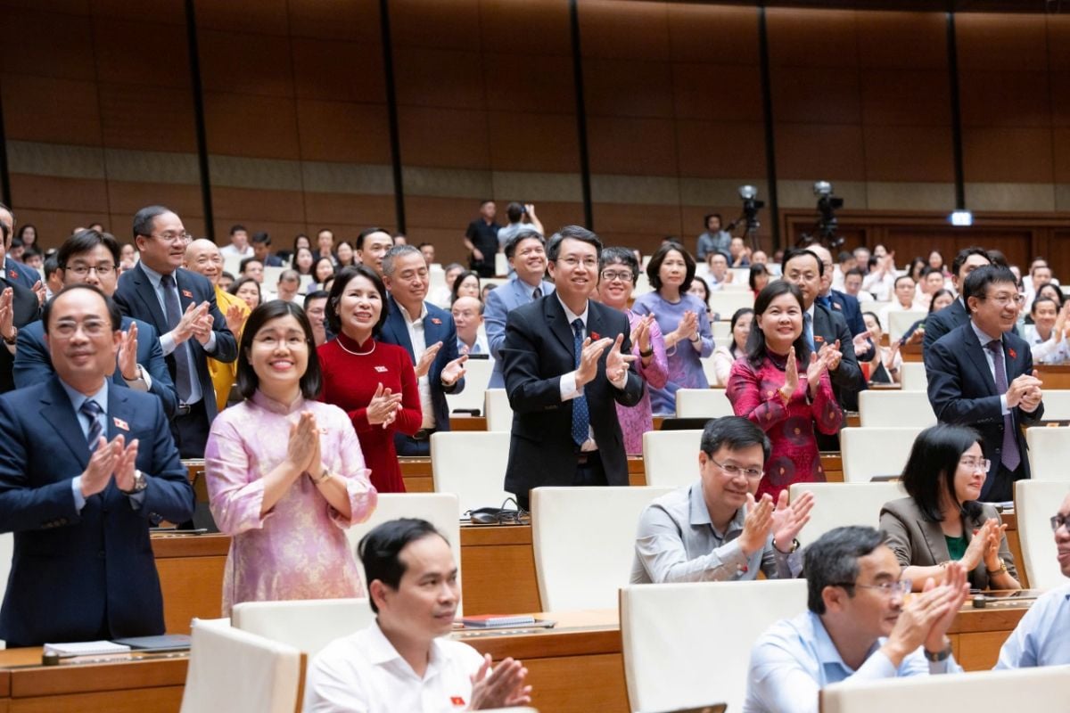 National Assembly approves Capital Law (amended), granting Hanoi enhanced special powers