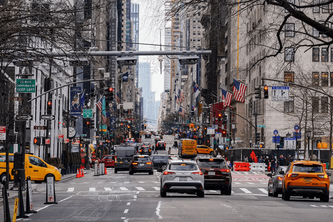 US Q1 2026 GDP accelerates on AI investment as inflation climbs with gasoline prices