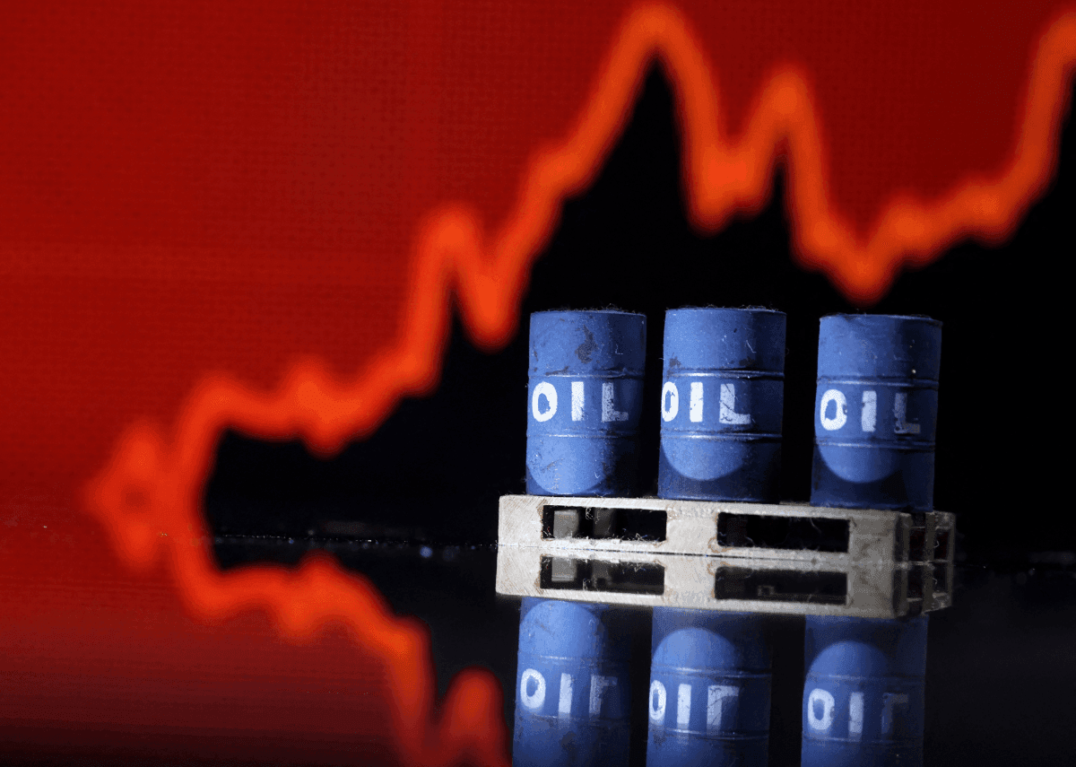 Goldman Sachs and Citigroup raise oil price forecasts amid Hormuz disruption