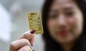 Giá vàng giảm thêm 2 triệu đồng mỗi lượng khi thị trường trong nước suy yếu