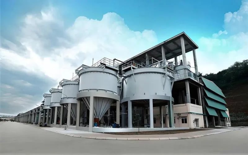 Vietnam Apatit Phosphate Joint Stock Company posts 45% decline in Q1 2026 net profit as costs rise; negative cash flow from operating activities and governance overhaul planned amid legal actions