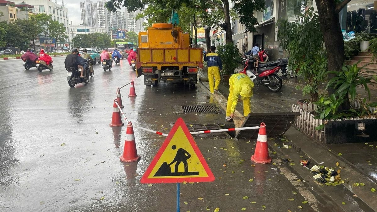 Hanoi advances completion of drainage system to mitigate urban flooding