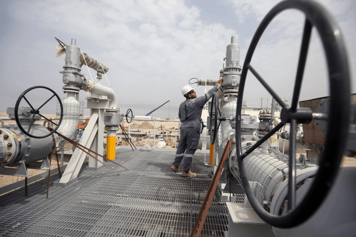 Iraq phát hiện một mỏ dầu khổng lồ gần biên giới Saudi Arabia