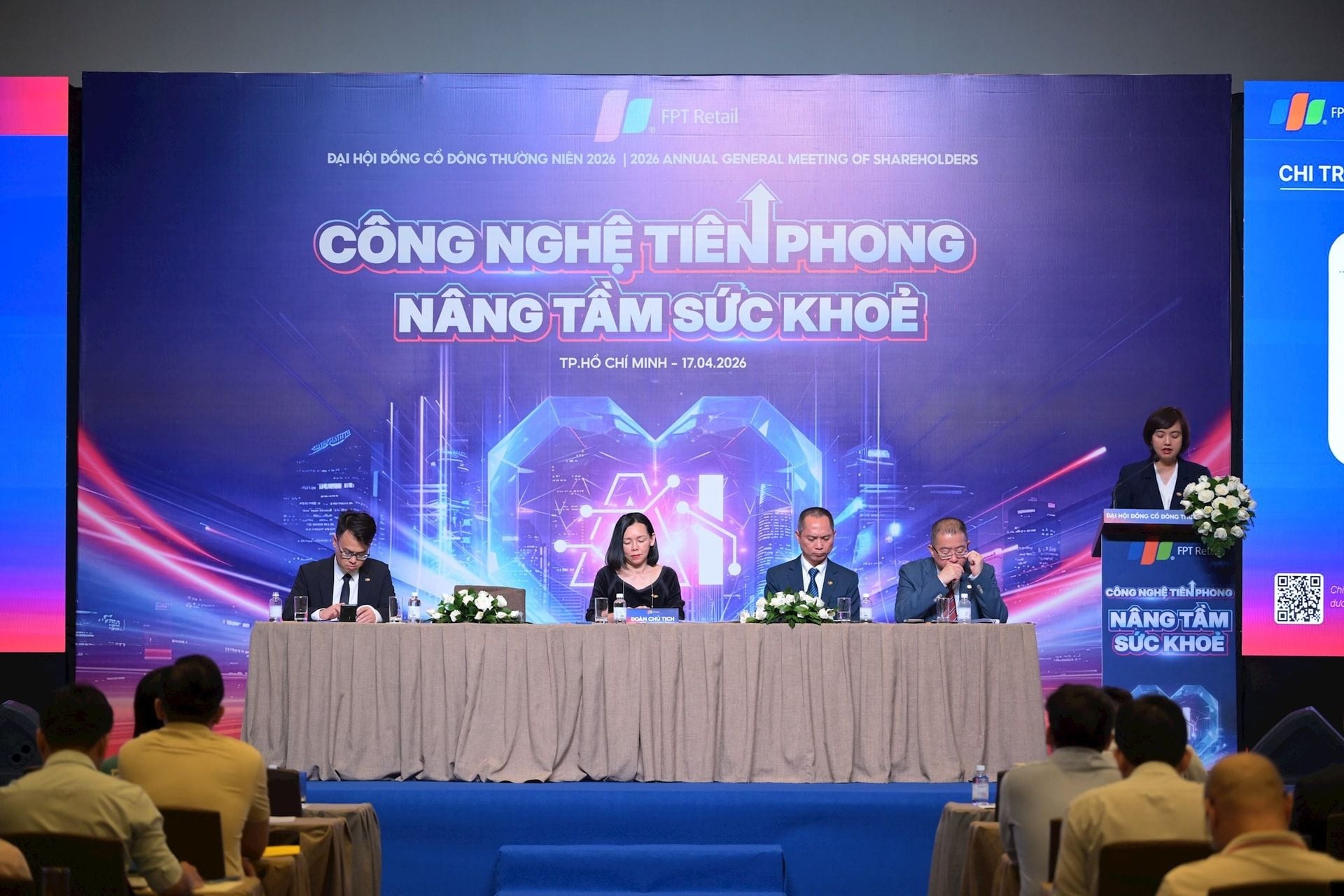 ĐHCĐ FPT Retail 2026: Long Châu sẽ mang hơn 30 loại thuốc và các giải pháp điều trị toàn cầu tiên tiến cho các bệnh hiếm và bệnh mạn tính đến Việt Nam trong năm 2026