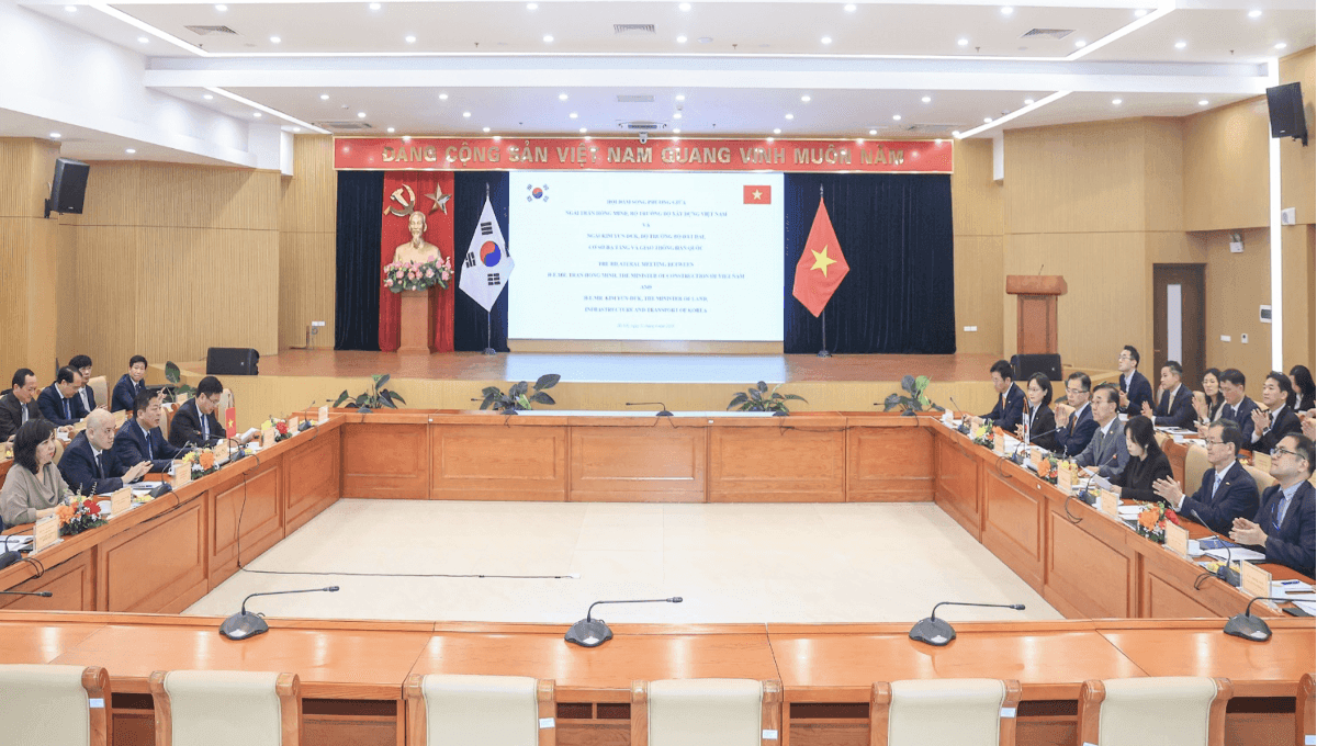 Strengthening Vietnam–South Korea cooperation in transport and urban development