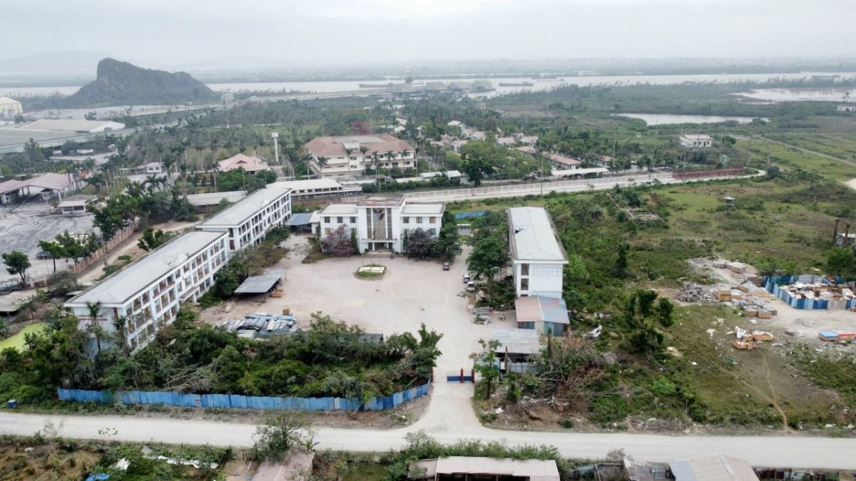 Hai Phong Abandoned Shipyards: Seven Large Projects Left Incomplete