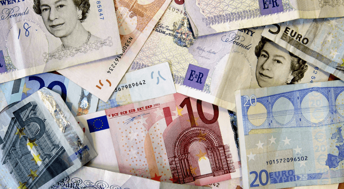 War creates a dilemma as ECB and BoE keep rates unchanged.