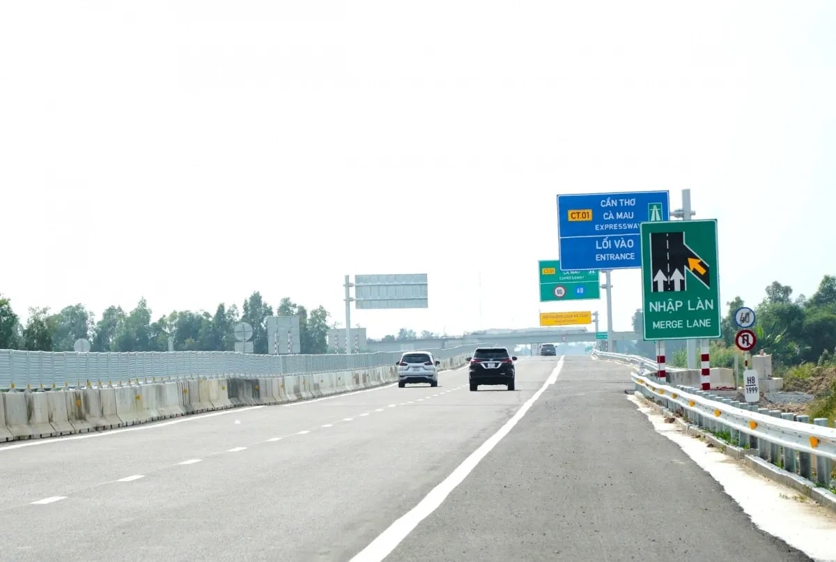 Construction Ministry orders acceleration of Can Tho–Ca Mau expressway works, target completion by April 30, 2026.