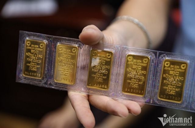 Gold prices today on April 19, 2026 close the week higher as SJC gold climbs to 172 million dong per tael