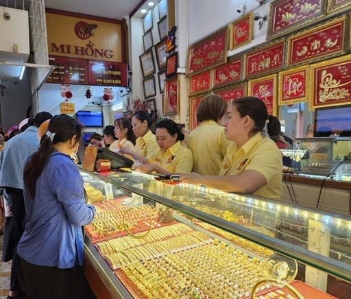 Gold prices today 26 April 2026: uncertainty persists as prices fall for the third consecutive week